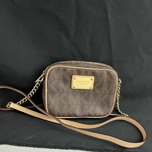 Michael Kors crossbody bag